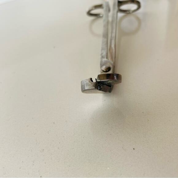 ANTHROPOLOGIE Stainless Steel Silver Grey Wick Trimmer Candle Care Scissors - Picture 4 of 7